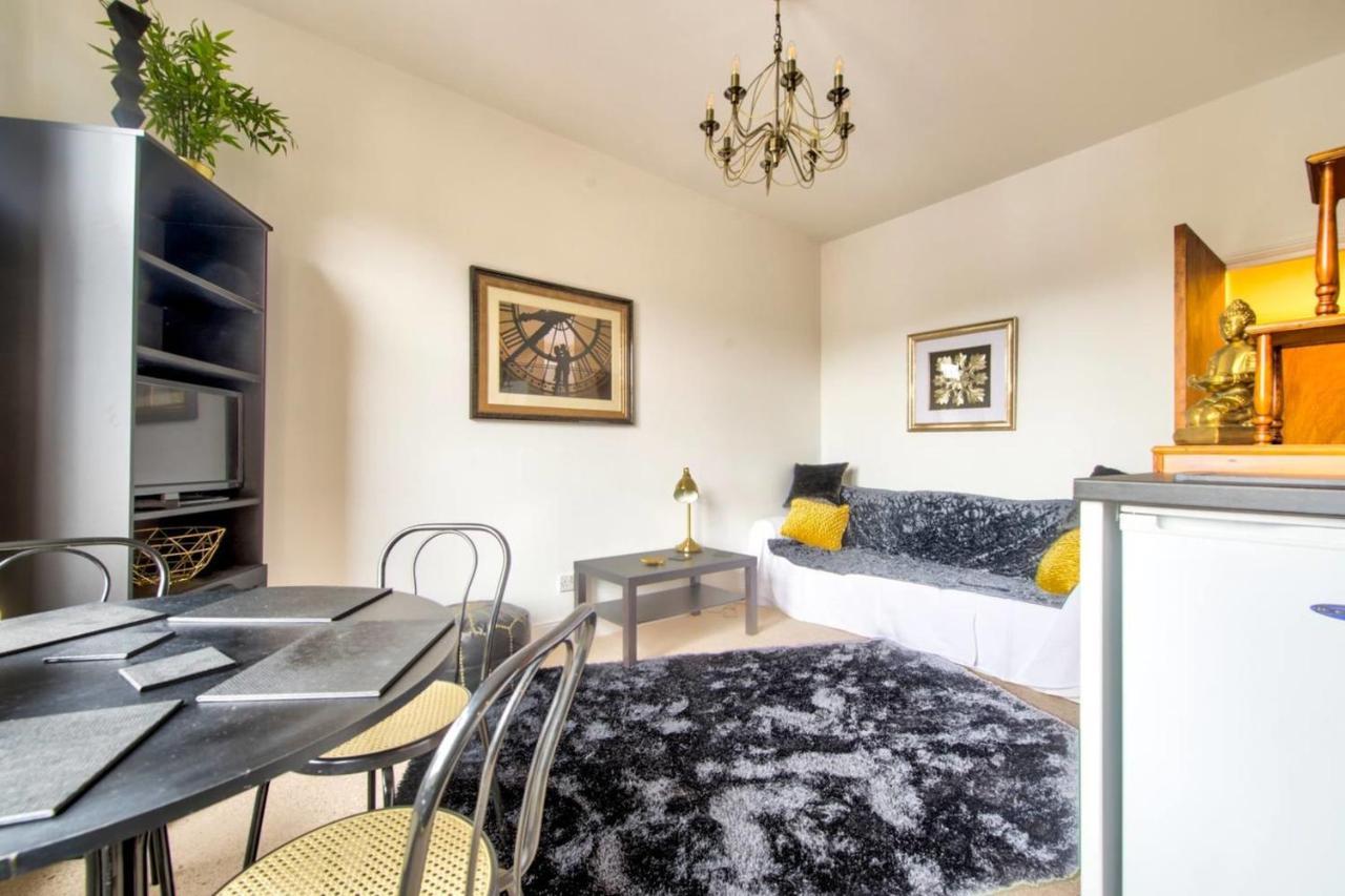 Guestready - Apartment In The Historic Grassmarket For 2 Guests Edimburgo Esterno foto