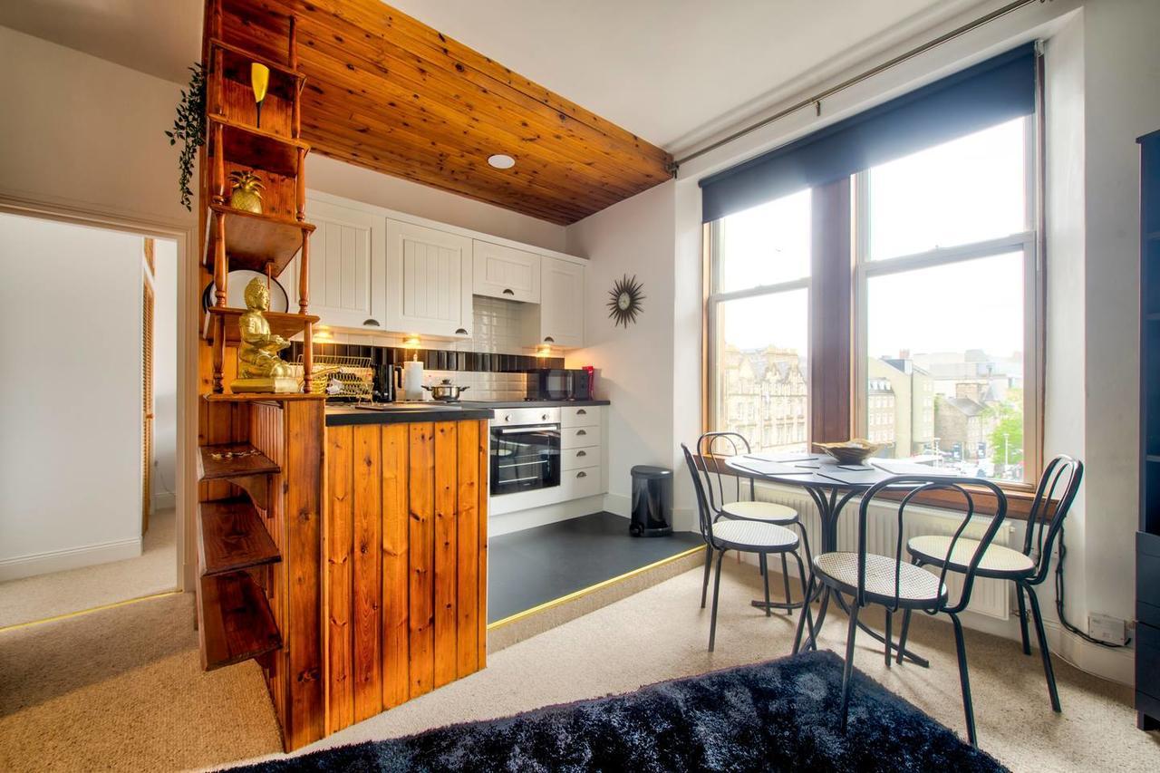 Guestready - Apartment In The Historic Grassmarket For 2 Guests Edimburgo Esterno foto